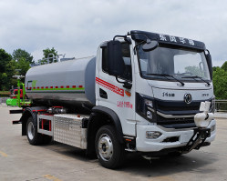 纯电动洒水车