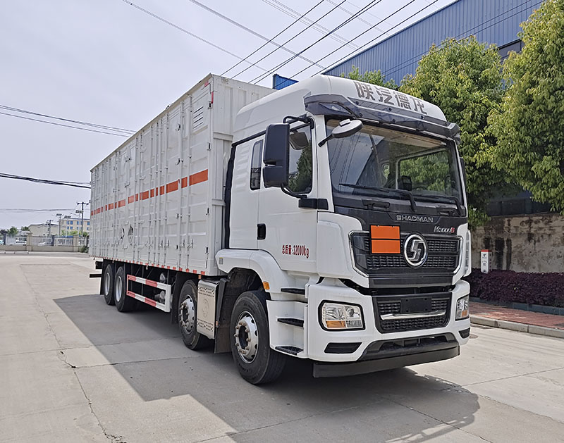 HHX5320XCTSX6 荣骏达牌CT型危险货物运输车图片