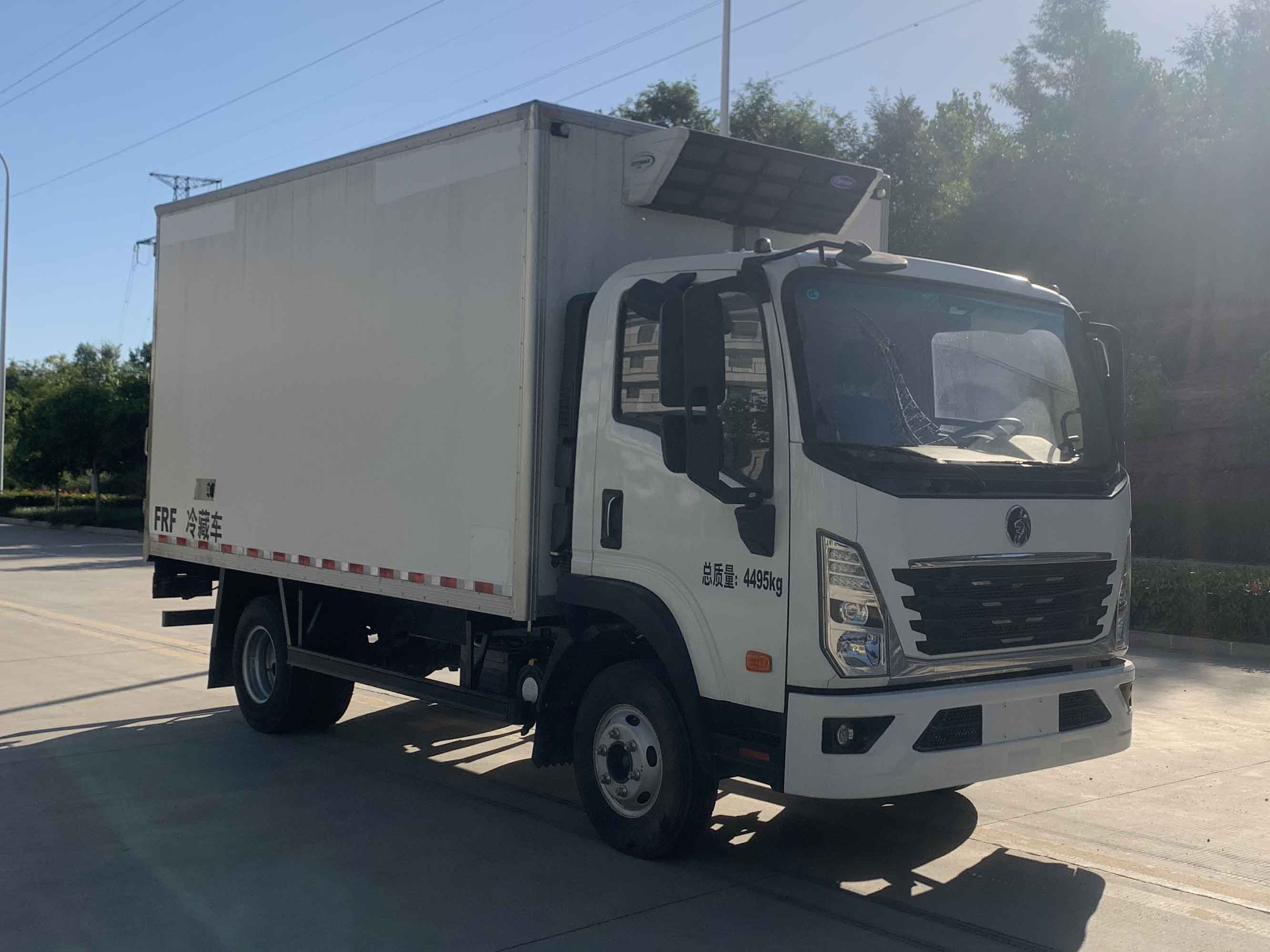 鸿昇久邦牌JBP5041XLCCD6冷藏车