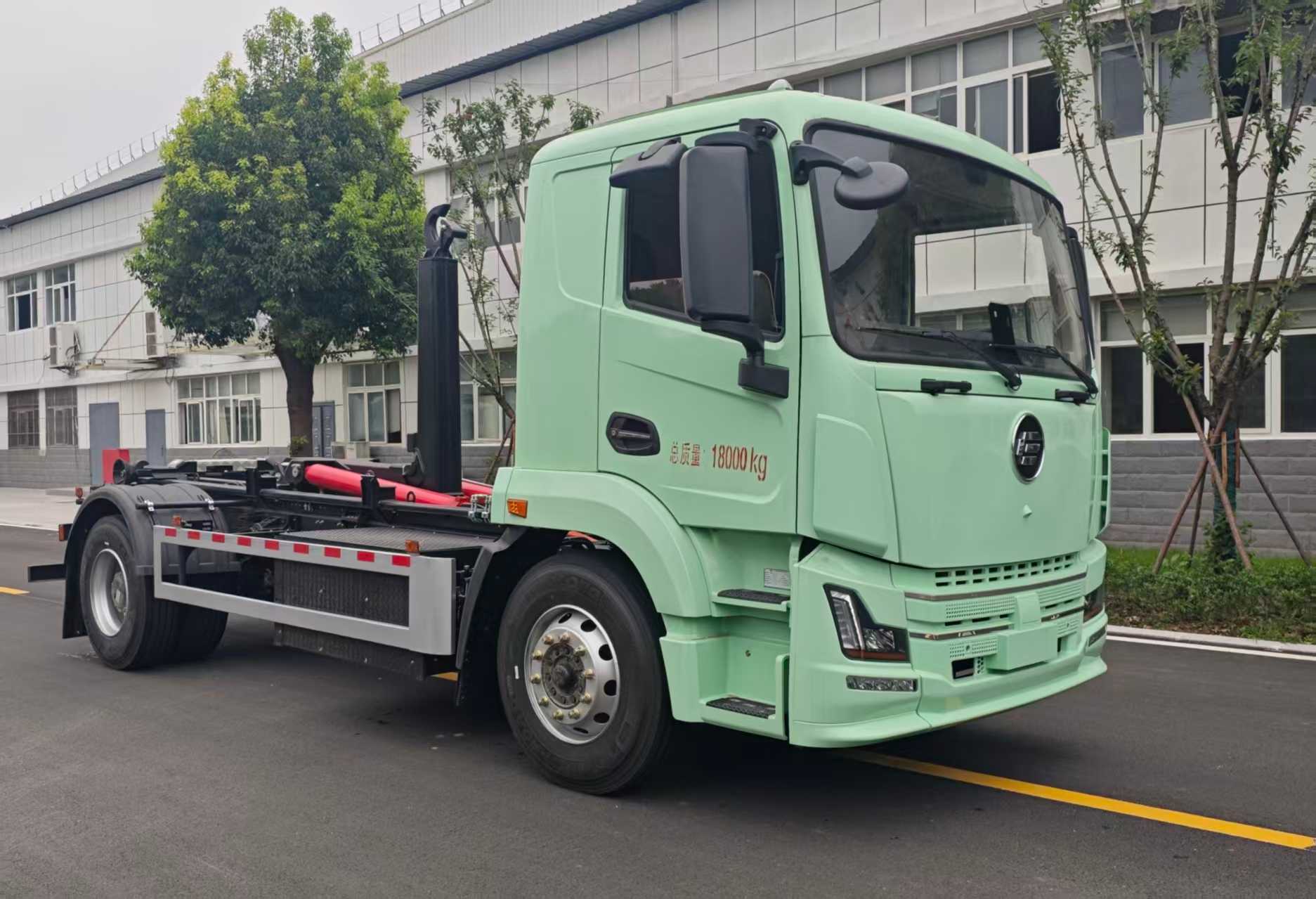 HQG5180ZXXEVCS 楚风牌纯电动车厢可卸式垃圾车图片