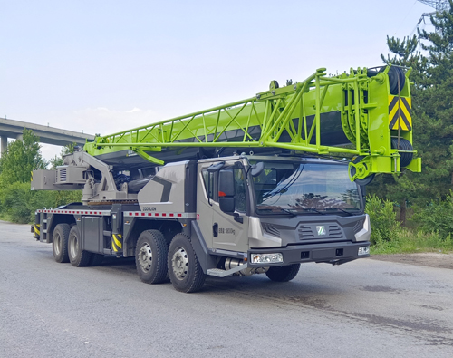 ZLJ5381JQZ50A型汽车起重机图片