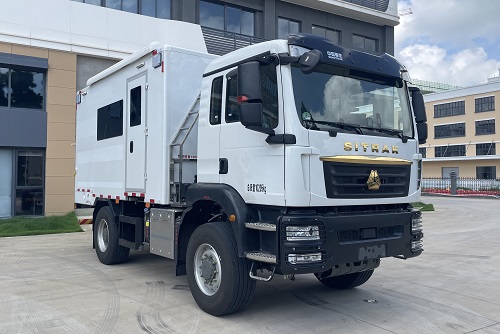宇舟牌GPY5100XYLYZ0医疗车