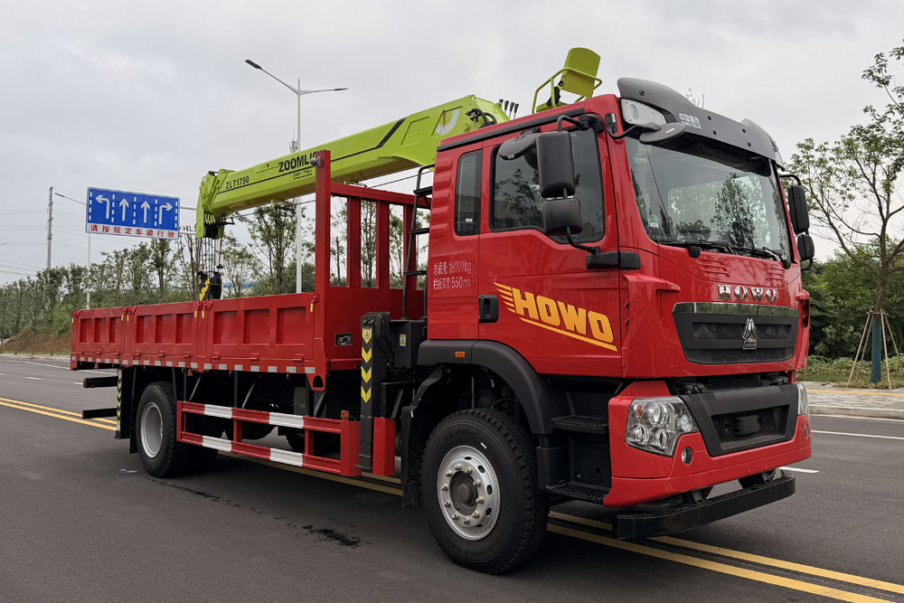 CHN5180JSQZZ6型随车起重运输车图片