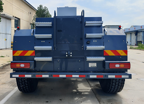 三一牌SYM5886JQZ3000T全地面起重机公告图片