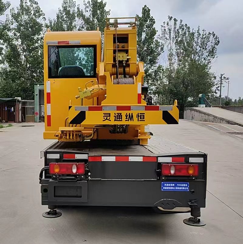 灵通纵恒牌HBZ5040JQZEQ汽车起重机公告图片