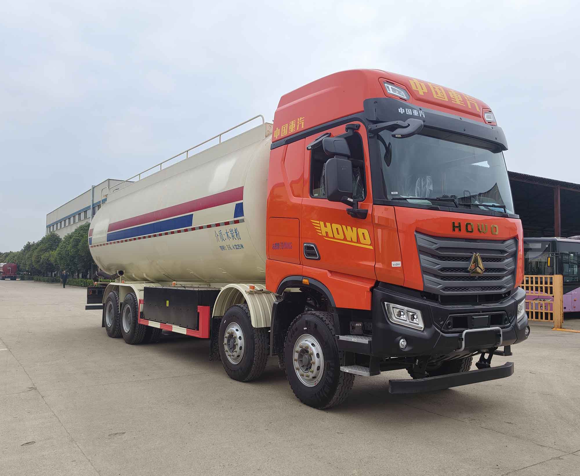 SGZ5310GFGZZBEV型纯电动粉粒物料运输车图片