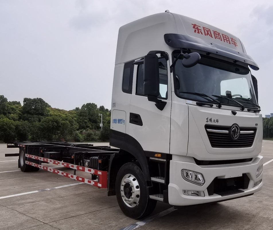 DFC5180ZKXAXE18 东风牌车厢可卸式汽车图片