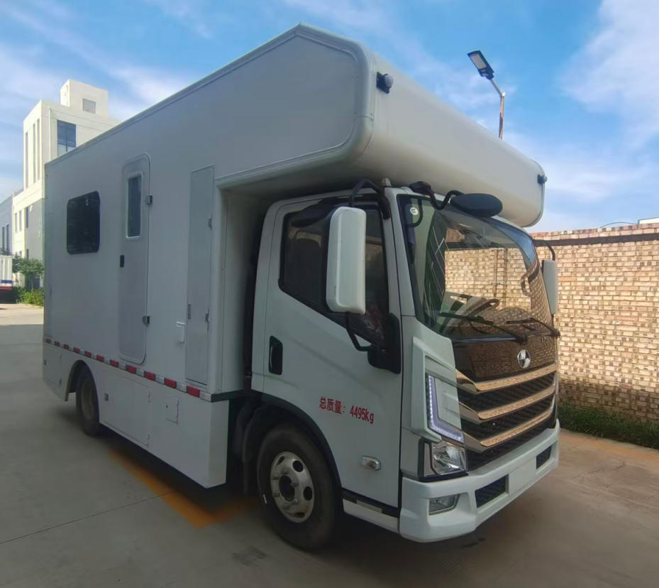 浩天星运牌HTX5041XYLJWL6医疗车