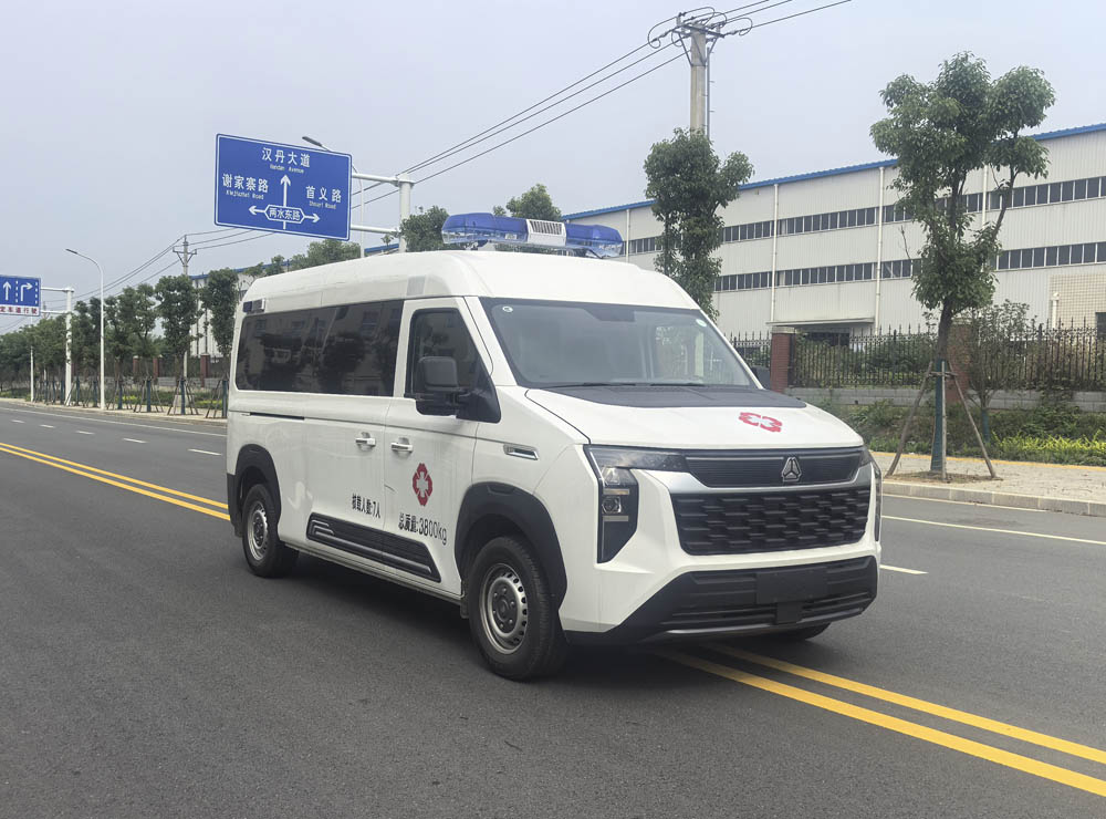 SCS5041XJHYZ6 润知星牌救护车图片