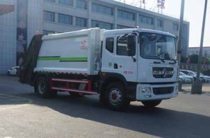 东风股份多利卡D9 XZL5180ZYS6压缩式垃圾车