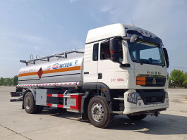 加油车