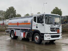 加油车