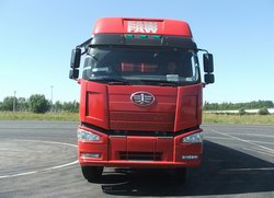 CA5250XXYP63K1L5T3E厢式运输汽车燃油公告图片1