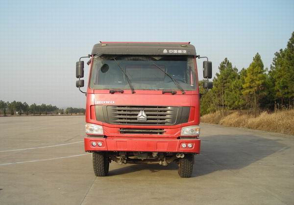 ZZ3317N3067C自卸汽车燃油公告图片1