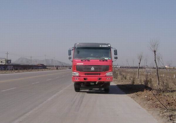 ZZ3317N2867C1自卸汽车燃油公告图片1
