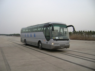 JNP6122DE豪华旅游客车燃油公告图片2