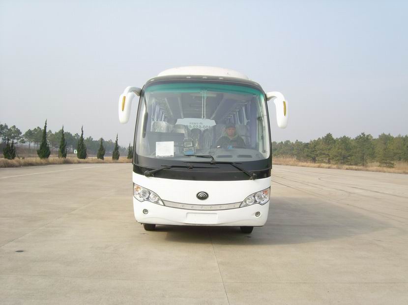 ZK6858HQC9客车燃油公告图片1