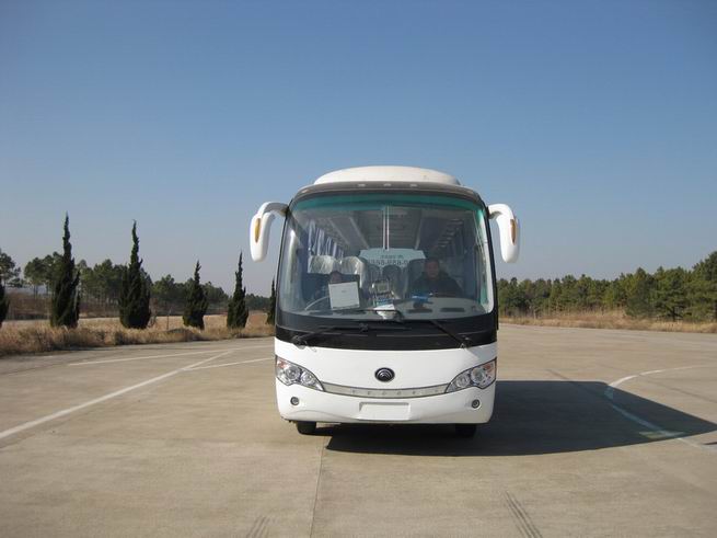 ZK6858HQC9客车燃油公告图片1