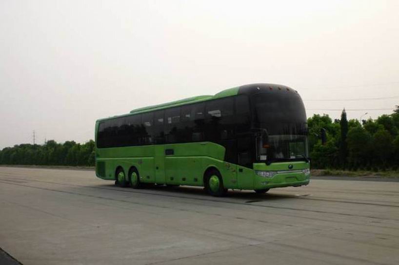 ZK6147HWQE9卧铺客车燃油公告图片2