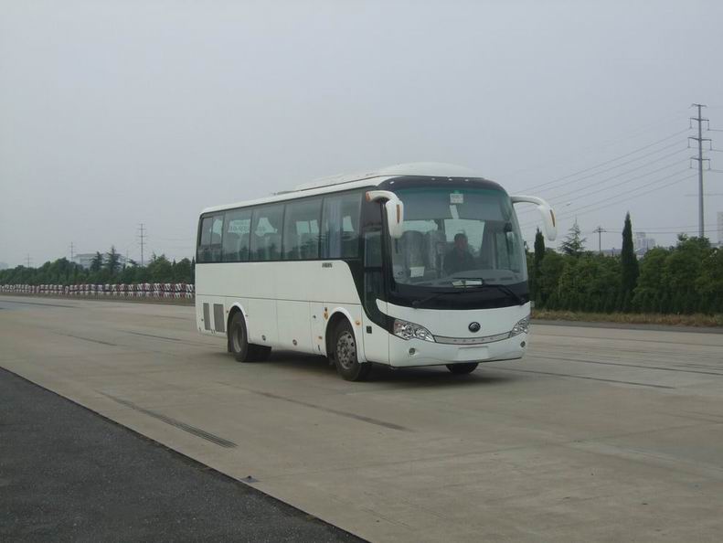 ZK6938HB9客车燃油公告图片2