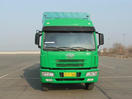 CA5253XXYP7K2L11T3AE篷式运输车燃油公告图片1