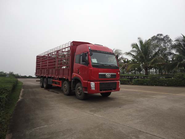 CA5312XXYP2K2L7T4EA80-1仓栅式运输车燃油公告图片2