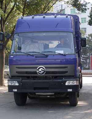 SXQ1252G载货汽车燃油公告图片1