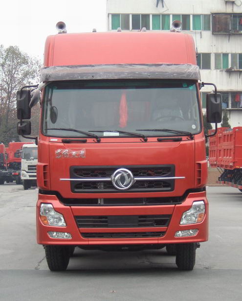 DFL5311XXBAX4篷式运输车燃油公告图片1