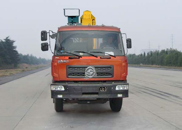 SXQ5310JSQ随车起重运输车燃油公告图片1