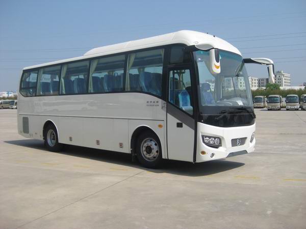 XML6998J28客车燃油公告图片2