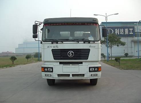 LD5255GJBS3810混凝土搅拌运输车燃油公告图片1
