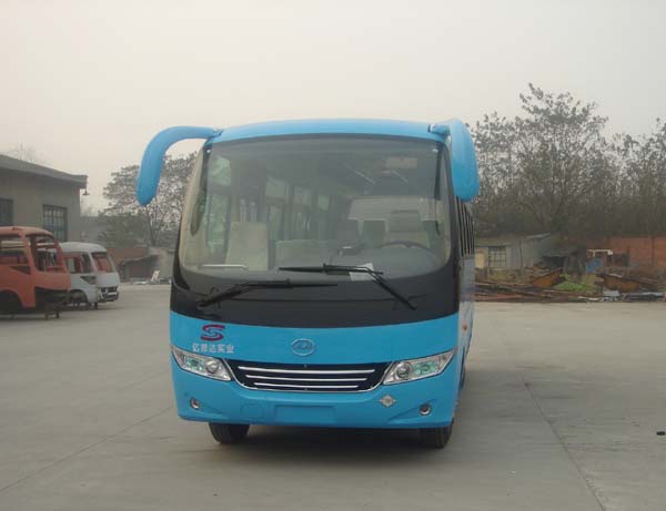 CAT6750DEC客车燃油公告图片1