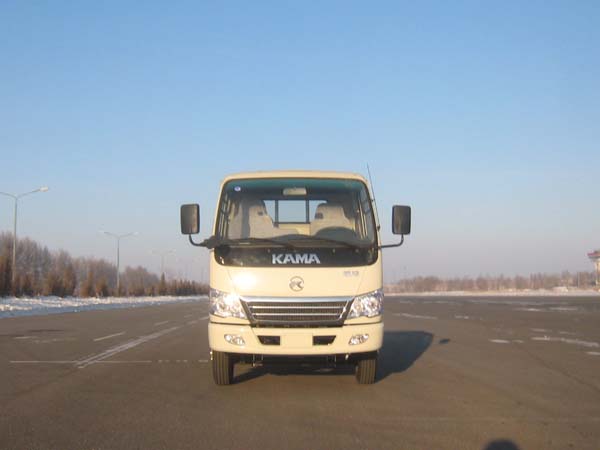 KMC1048P3载货汽车燃油公告图片1