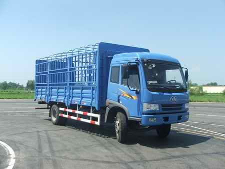 CA5133CLXYP9K2L4E仓栅式运输车燃油公告图片2