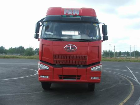 CA1310P66K2L7T4E平头柴油载货汽车燃油公告图片1