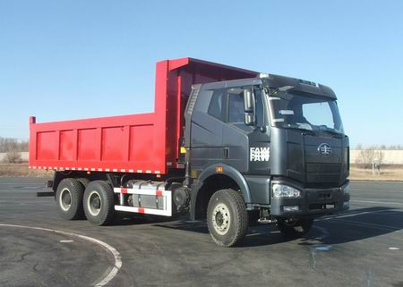 CA3250P66K24LT1E平头柴油自卸汽车燃油公告图片2