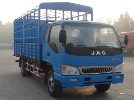 HFC5056CCYK1R1T仓栅式运输车 燃油公告图片2