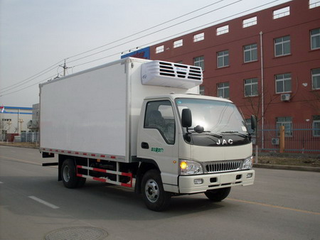 HFC5045XLCK103冷藏车燃油公告图片2