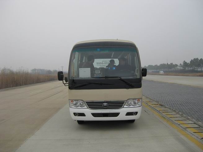 ZK6708DHA9客车燃油公告图片1
