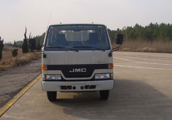 JX1050TSGA23载货汽车燃油公告图片1