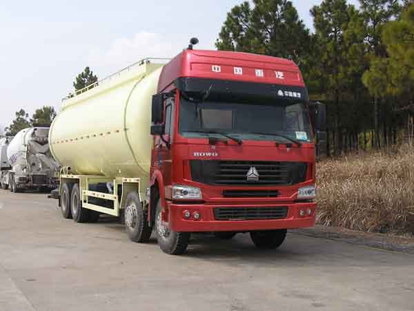 ZTQ5310GFLZ7M46粉粒物料运输车燃油公告图片2