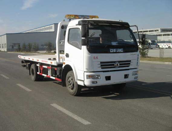KFM5073TQZ07P清障车燃油公告图片2