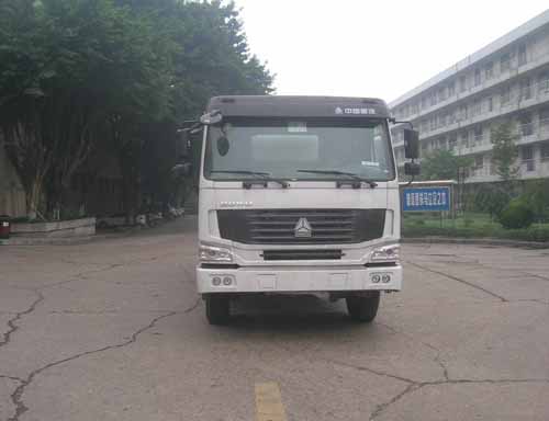 XC5253GJBZA混凝土搅拌运输车燃油公告图片1