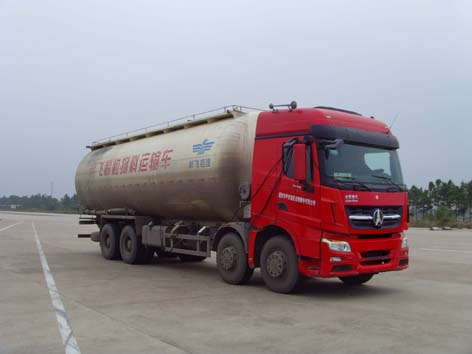 ND53100GFLZ低密度粉粒物料运输车燃油公告图片2