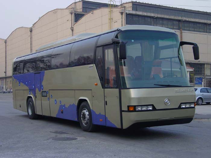 BFC6120-2DX豪华旅游客车燃油公告图片2