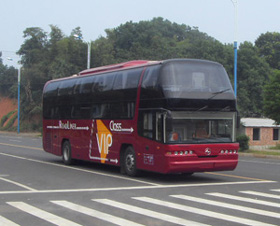 BFC6127W豪华卧铺客车燃油公告图片2