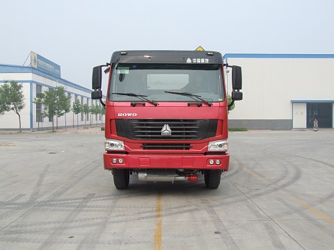 YLL5251GY3供液车燃油公告图片1