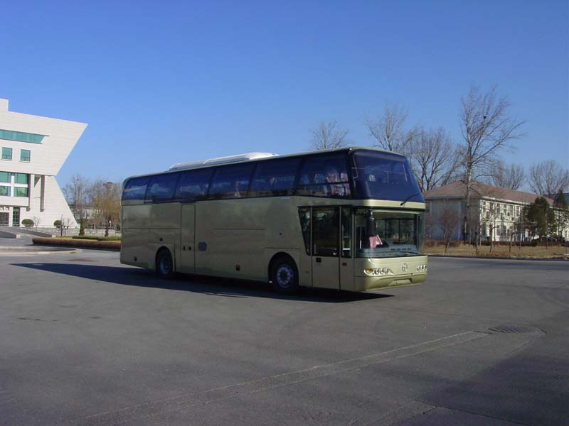 BFC6129-1豪华旅游客车燃油公告图片2