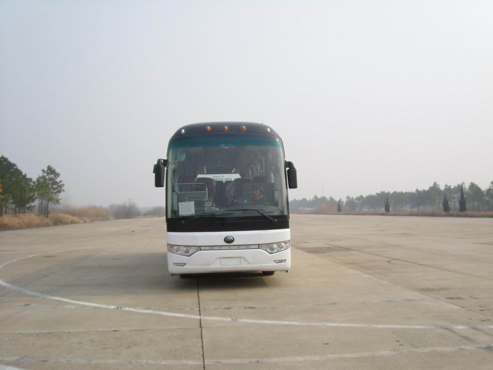 ZK6122HE19客车燃油公告图片1