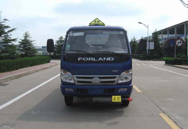 BJ5063GJY04-A加油车燃油公告图片1
